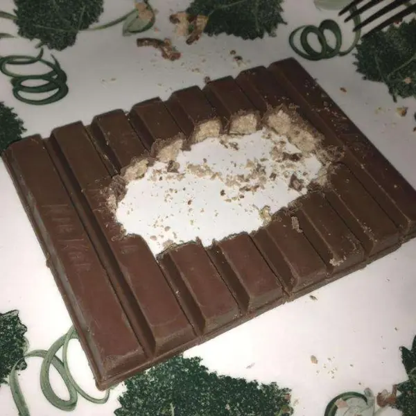 cursed+kit-kat